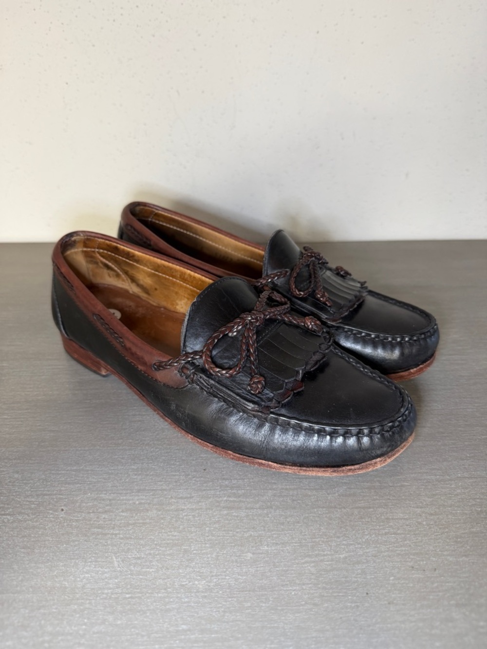 Allen Edmonds Vintage Black Brown Leather Kiltie Tassel Loafers Mens Size 10 E